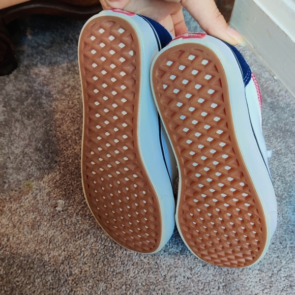 Unisex Vans Size 6(M)/7 1/2(W) - Picture 3 of 6